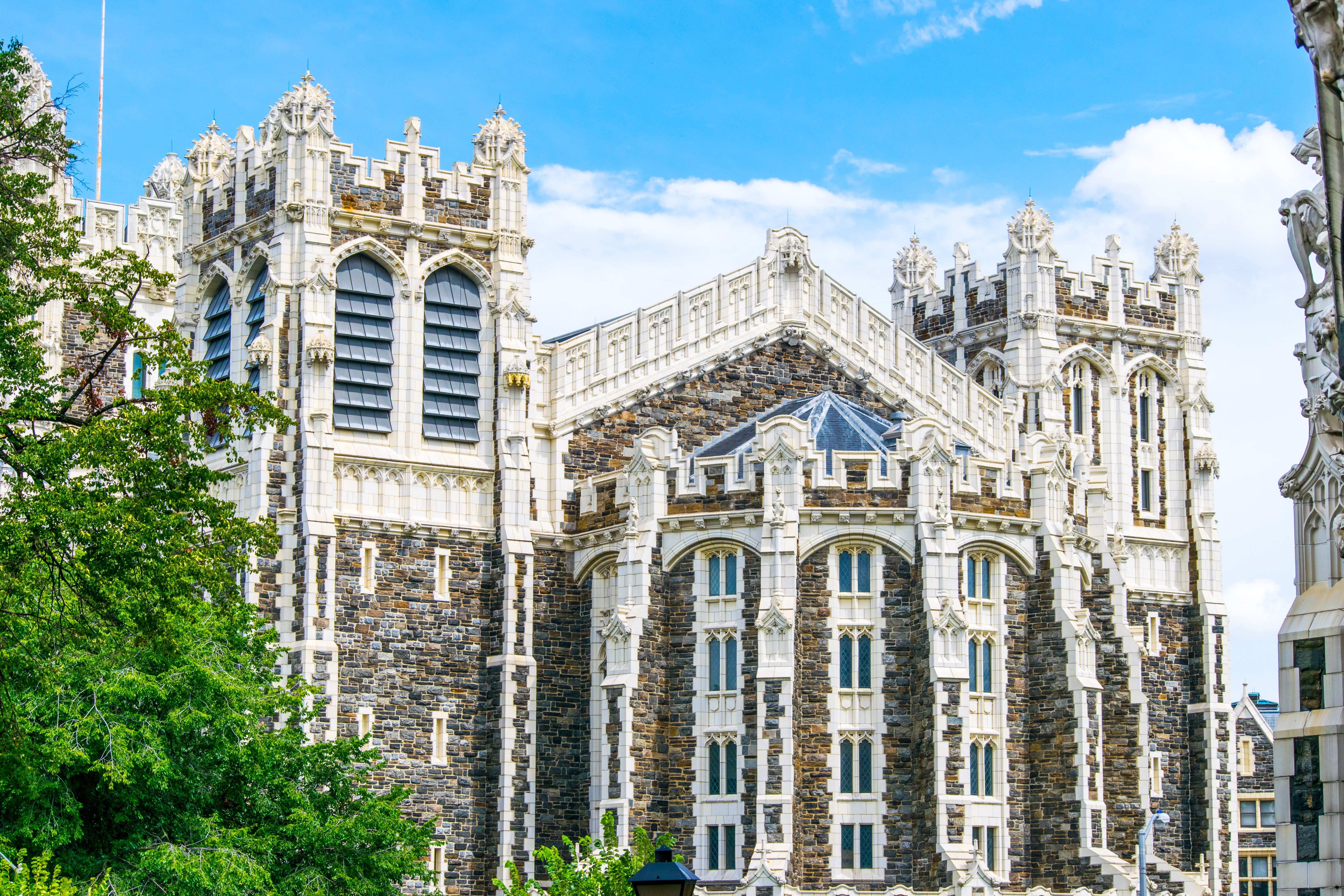 Tech giants Google & Cisco partner with CCNY in expanded professional studies program