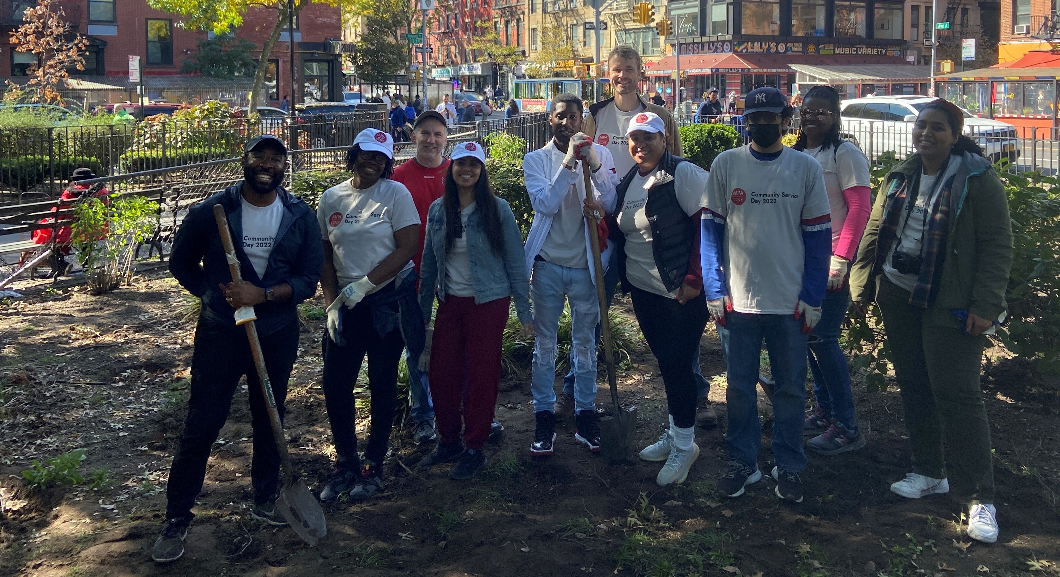 Volunteering with the Lower East Side Ecology Center