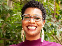 Amber Wiley Headshot