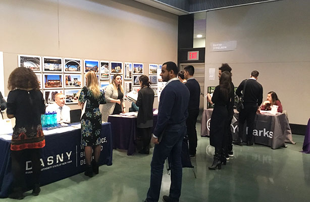 photo of students at career fair