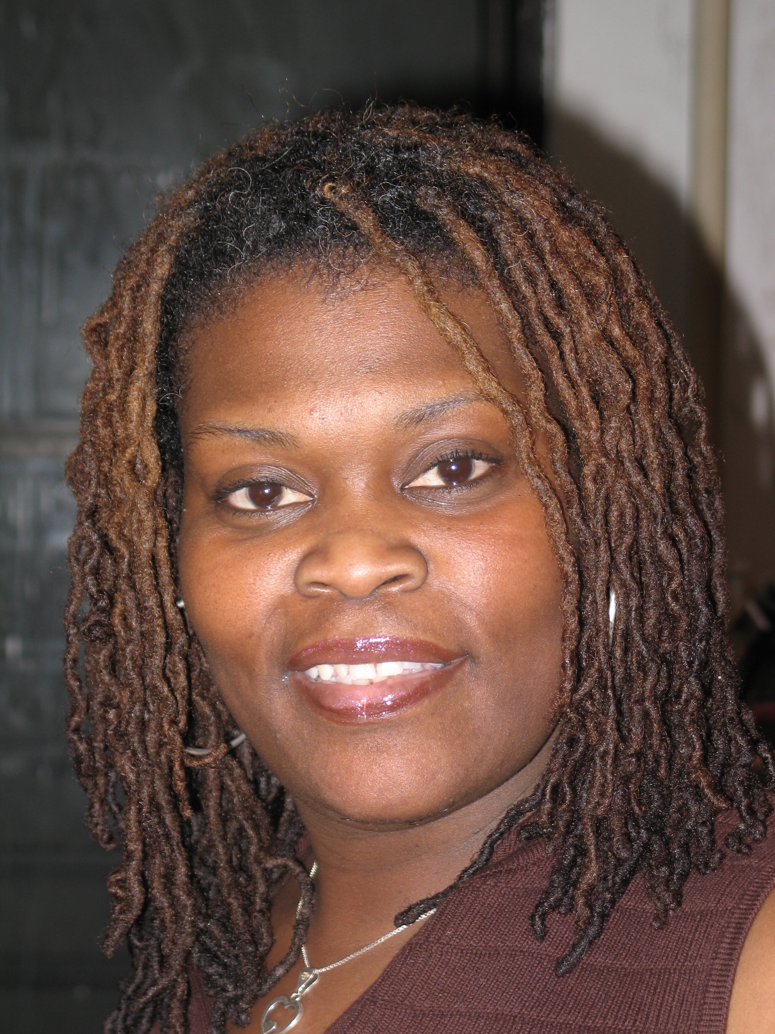 Yona Deshommes Yona Deshommes