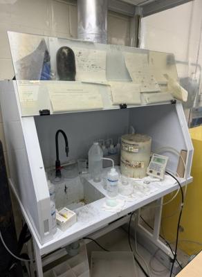 Fume Hood & Spinner