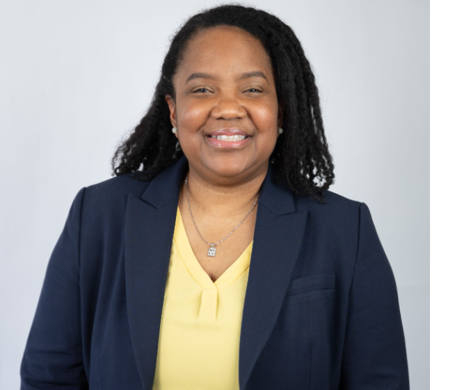Deidre Anglin 