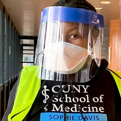 CSOM student explaining the vaccine process 