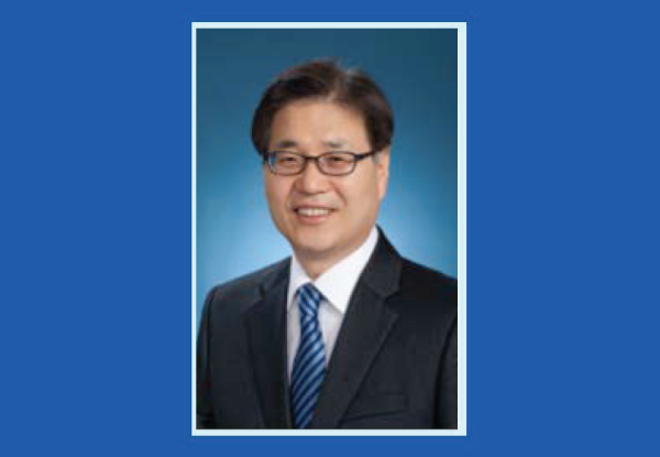 Photograph of Myung Lee