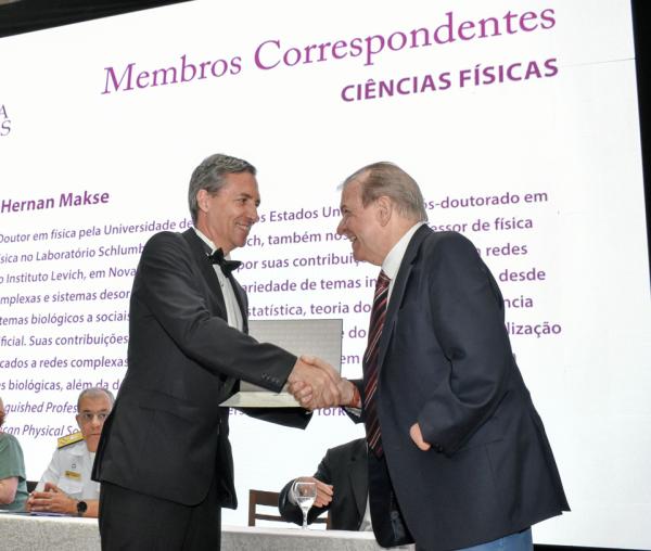 CCNY's Hernan Makse is accepted in the Brazilian Academy of Sciences