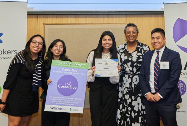 The Standard Chartered Women+Tech grand prize-winning team CareerDay with Zahn Innovation Center Managing Director Kesia Hudson (2nd from right). From left: Katherin Solis, Natalia Torres, Sheyla Perez, Hudson, and Giovanni Xique Moyotl.