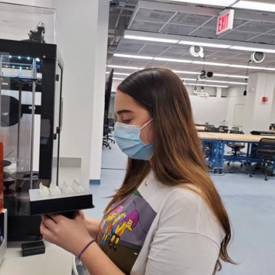 Catalina López, MS environmental engineering, in CCNY’s Makerspace