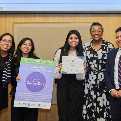 The Standard Chartered Women+Tech grand prize-winning team CareerDay with Zahn Innovation Center Managing Director Kesia Hudson (2nd from right). From left: Katherin Solis, Natalia Torres, Sheyla Perez, Hudson, and Giovanni Xique Moyotl.
