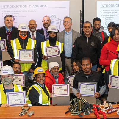 RIWI graduates with Rep. Espaillat_2026