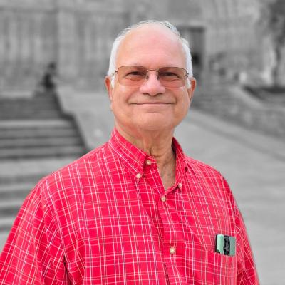 Distinguished CCNY alumnus Anant Honkan 