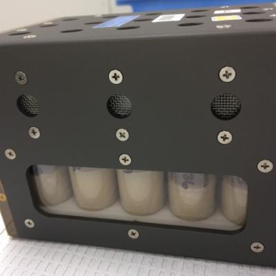 Space-bound fruit fly cultures in a vented fly box