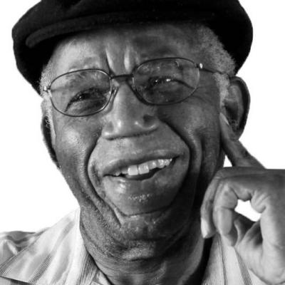 Chinua Achebe